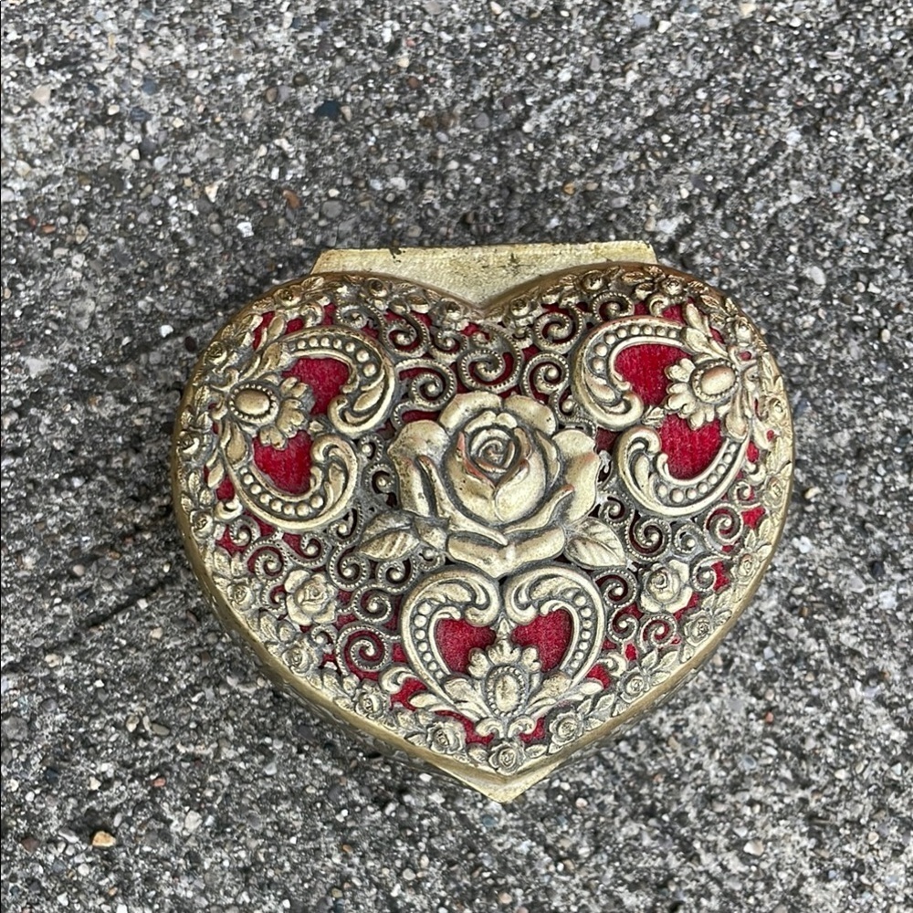 Vintage Gold toned Heart-Shaped Jewelry Box Red Lining Footed Roses Trinket Dish